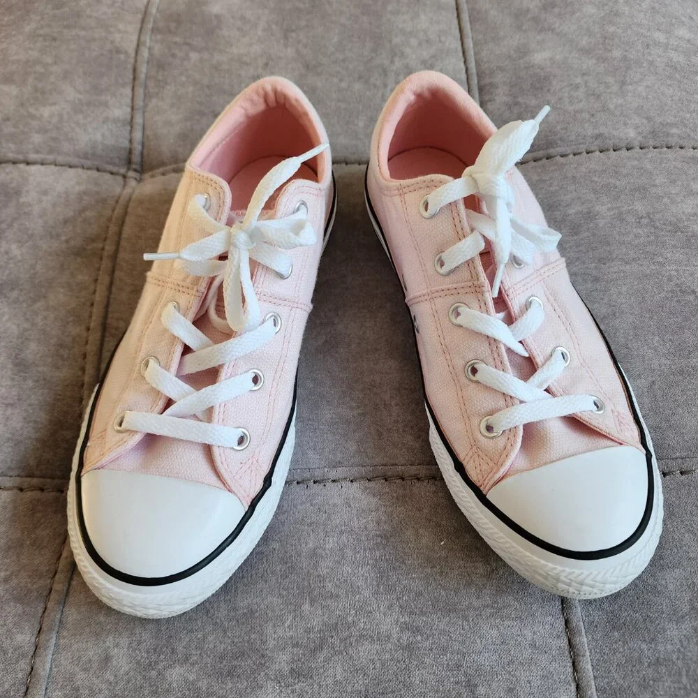Converse Chuck Taylor All Star Madison Sneaker Junior Size 4